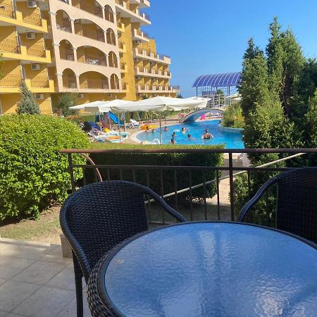 Midia Grand Resort, Terrassen Paradies Apartment Ахелой Экстерьер фото
